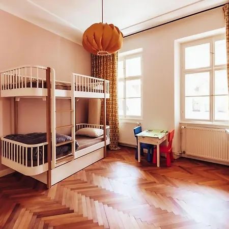 Stanovanje V Centru Starega Mestnega Jedra Ljubljana