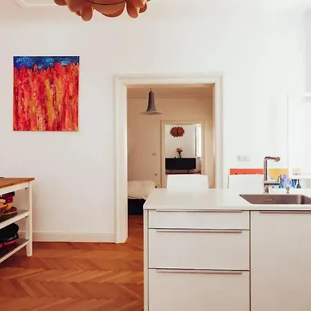 Stanovanje V Centru Starega Mestnega Jedra Apartmán
